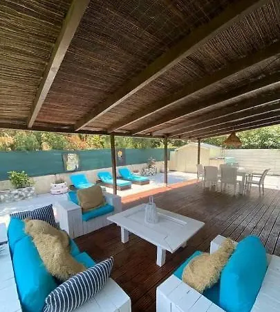 Magnifique A Deux Pas De St Tropez Hotell *